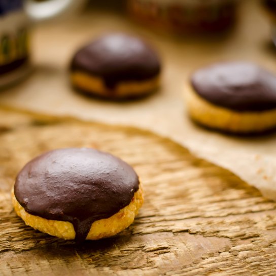 Печиво в шоколадній глазурі