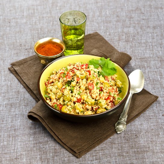 Салат з булгуром за рецептом Дженніфер Еністон