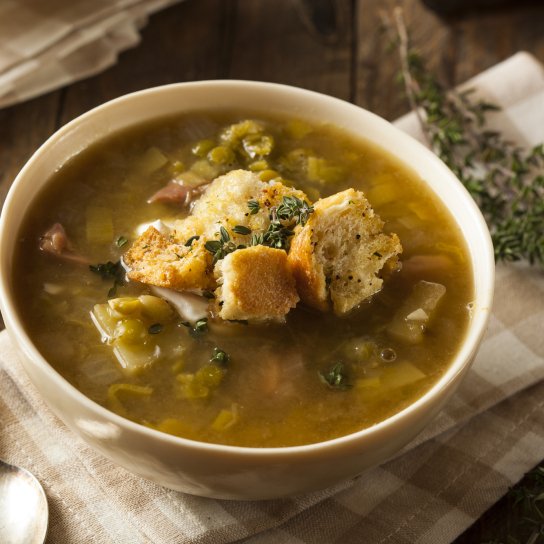 Гороховий суп з мʼясом