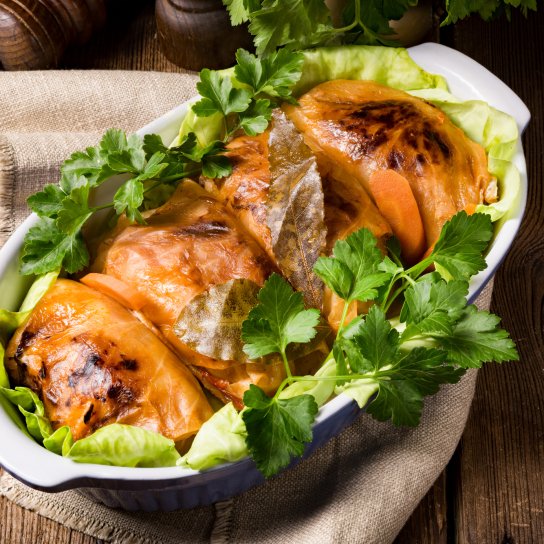 Голубці з ковбасою і сиром