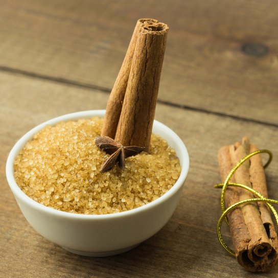 Цукор із корицею