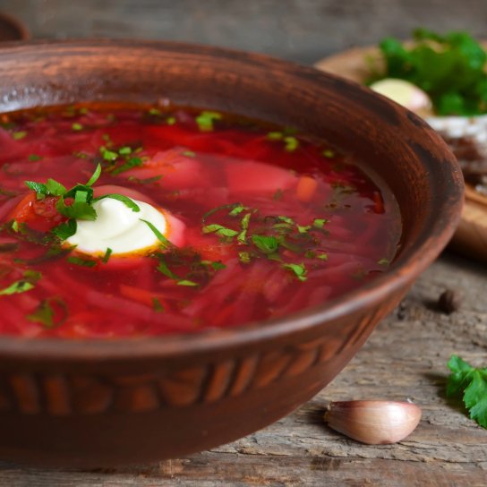 Борщ в афганському казані