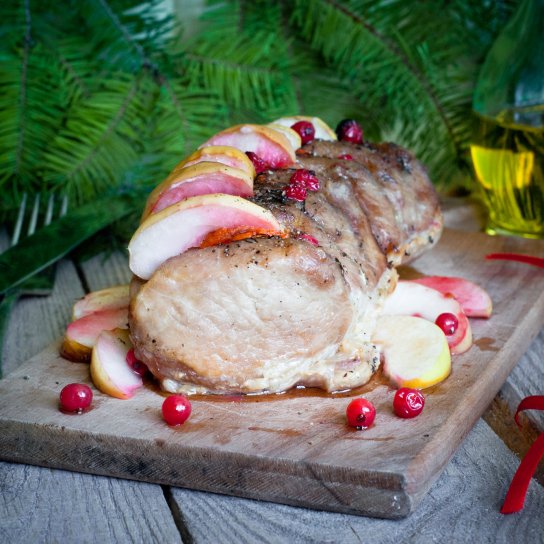 свинина по-французьки з яблуками