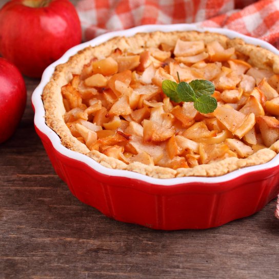 Тарт с яблоками и вином