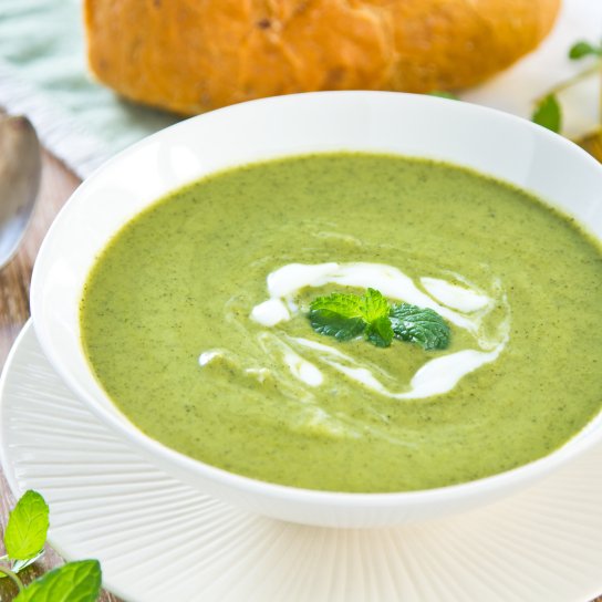 Крем-суп с сельдереем и луком