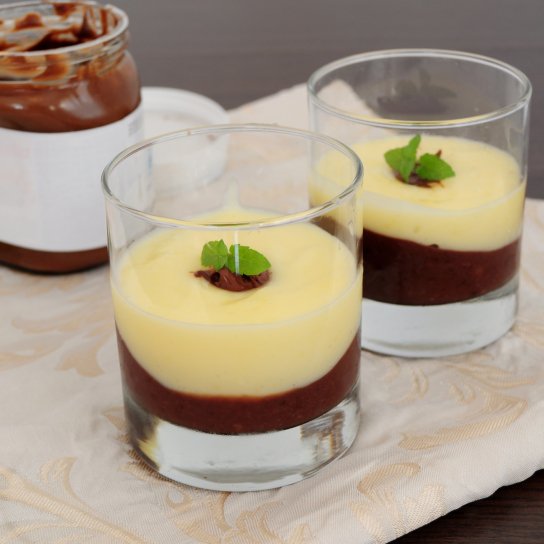 Шоколадный пудинг с ванилью