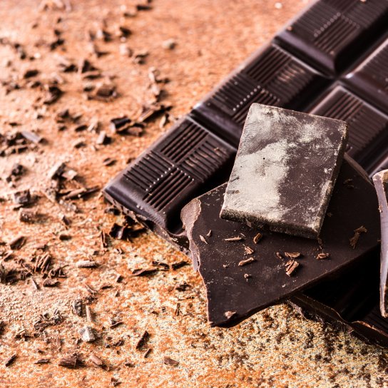 Білі плями на шоколаді