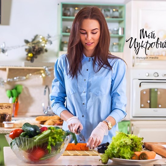 Женщина на кухне