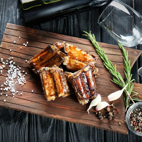 Свиные ребрышки в рукаве