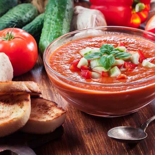 Окрошка на томатному соці рецепт