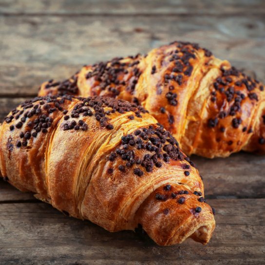 Круасани з шоколладною начинкою