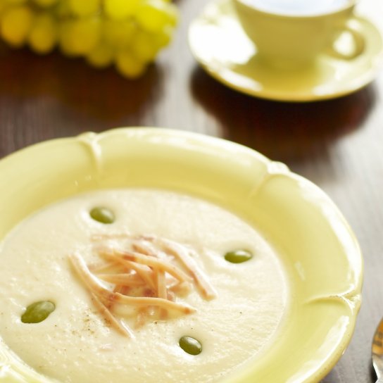 Суп з динею і шинкою