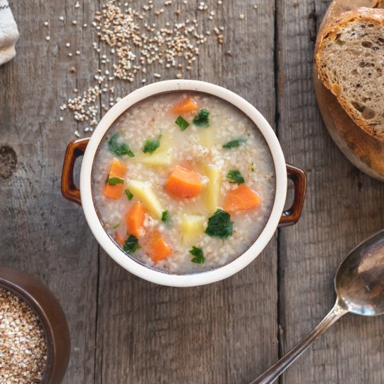 Суп из ячменной крупы с овощами