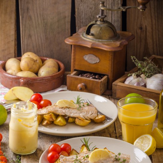 Окунь с лимонным маслом