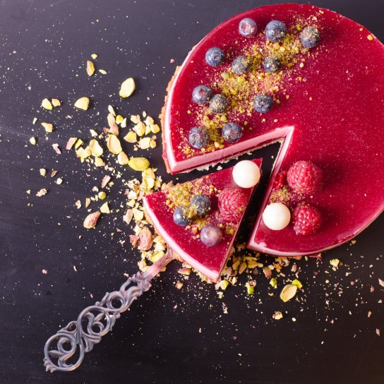 Торт із фруктами і желе