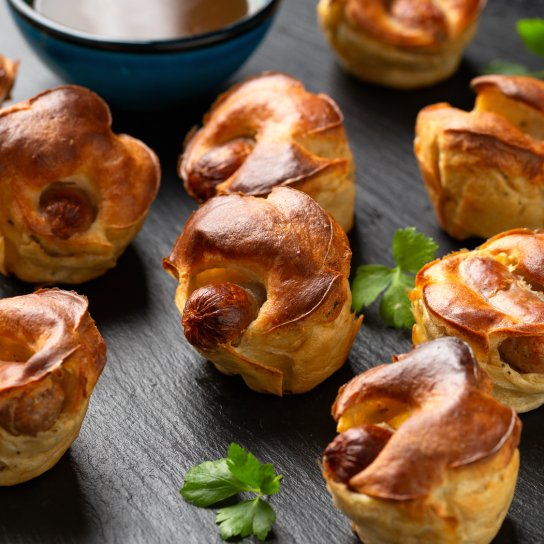 Жаба в норі