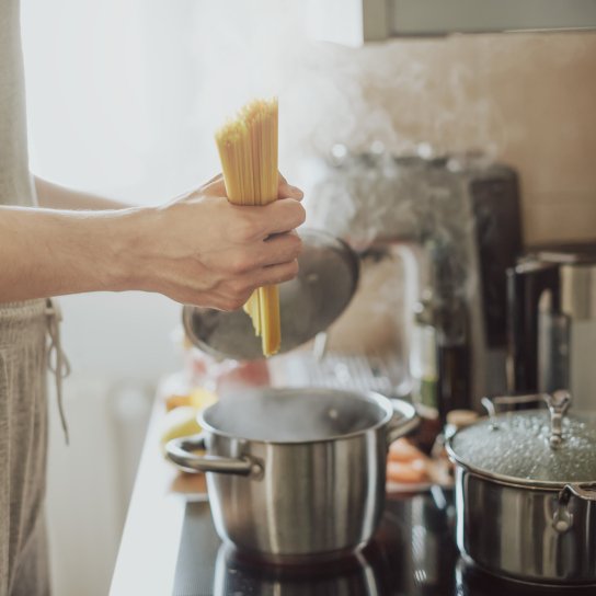 Варення макаронів — як економити воду