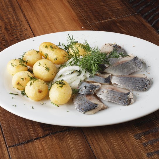 Картопля з оселедцем