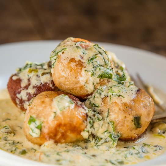 Курячі тефтелі у вершковому соусі