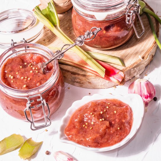 Чатні з ревеню