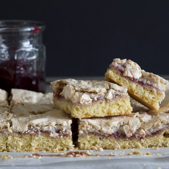 Старомодний новозеландський торт «Луїза»