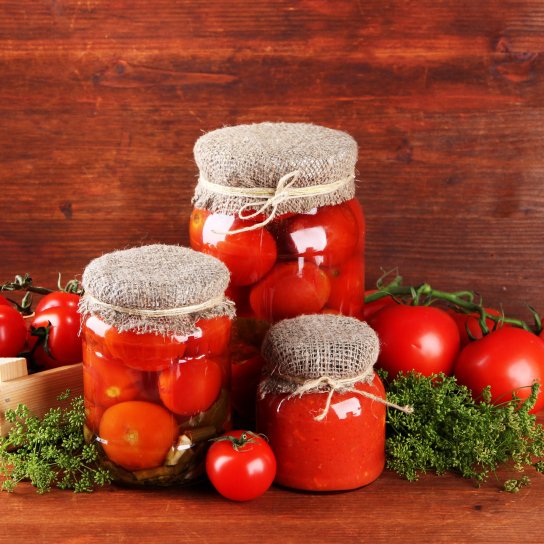 Консервовані помідори
