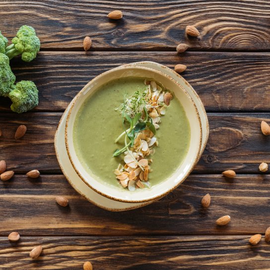 Суп-пюре з броколі