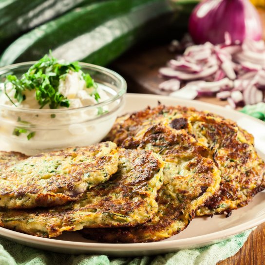 Картопляні деруни із зеленню