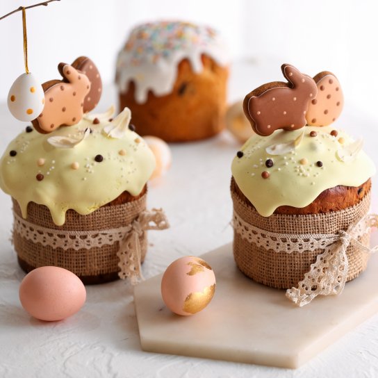 Паски з гарним декором