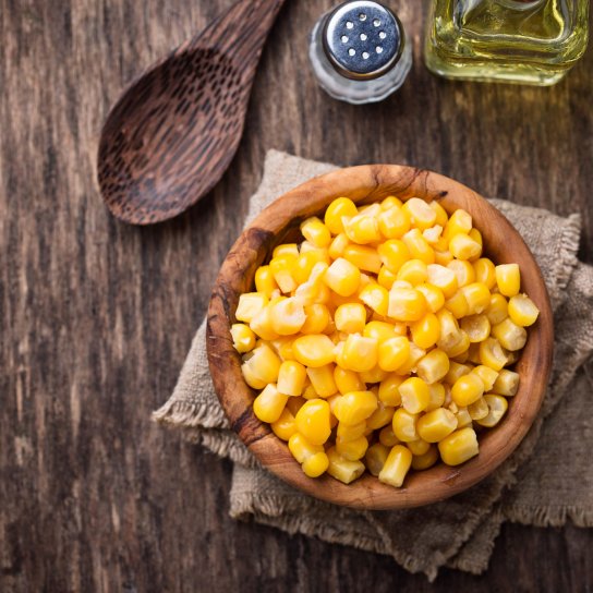 Засолена молода кукурудза