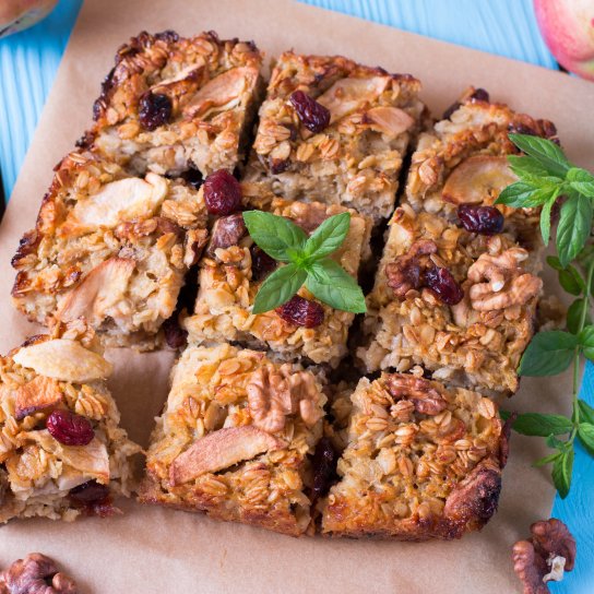 Тертий яблучний пиріг без борошна