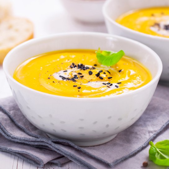 Білковий суп із сочевиці