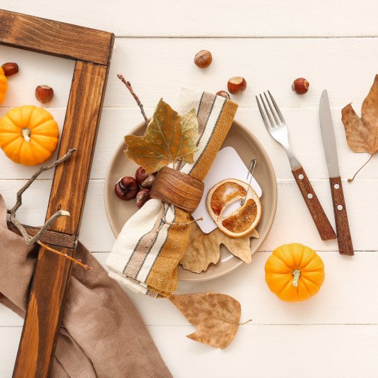 Осінній стіл