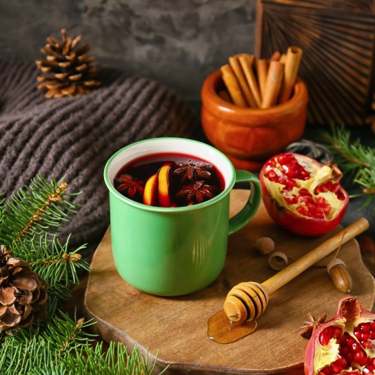 безалкогольный гранатовый глинтвейн