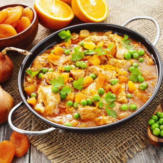 Рагу з індичкою та абрикосами