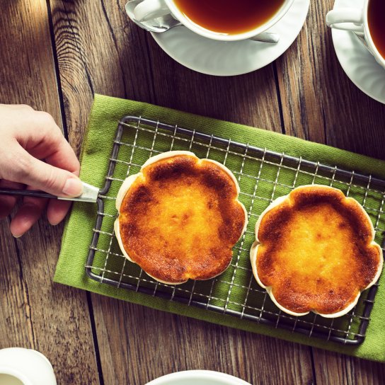 Португальский молочний десерт кейжада