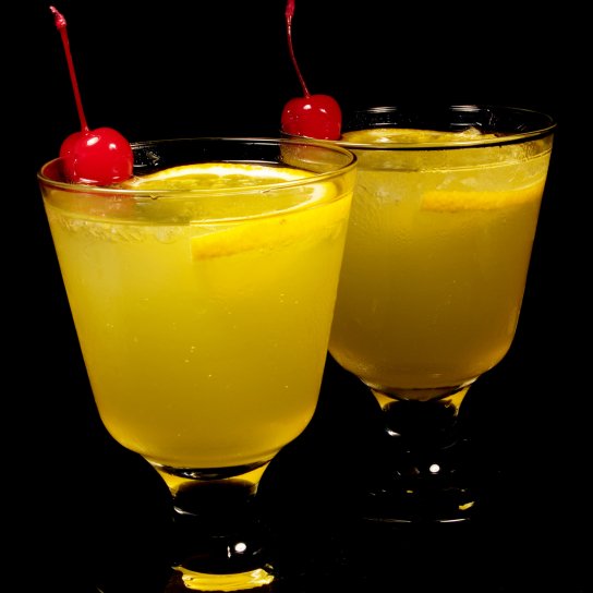 Коктейль "Бронкс"