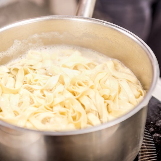 Варіння макаронів