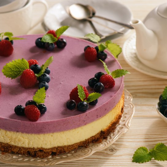 ягідний чизкейк з лохиною