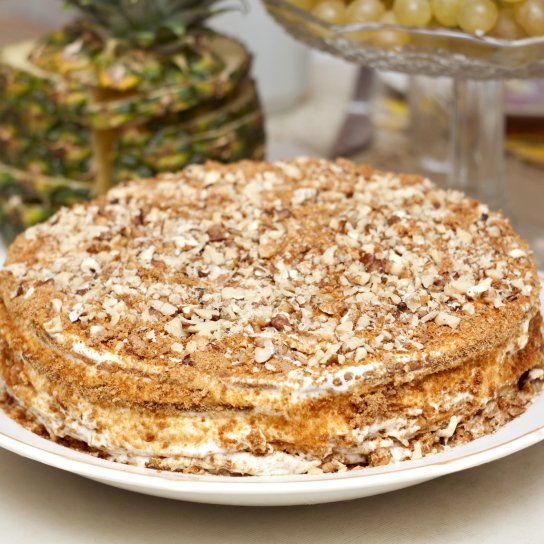 Простий торт з кефіру