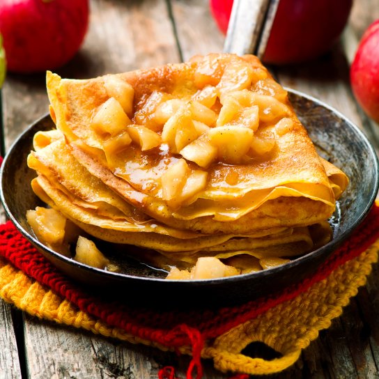 Млинці з гарбузом і яблуками