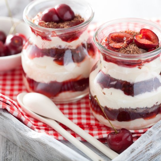 Десерт вишневий