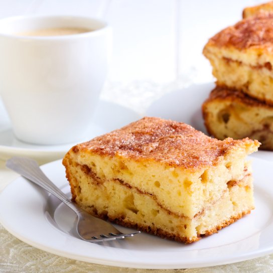 Сметанний пиріг з джемом