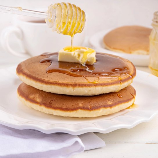 Бананово-яблучні панкейки