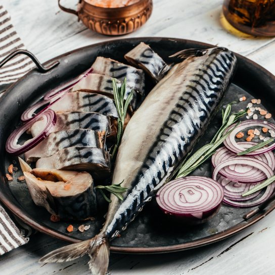 маринована ціла скумбрія