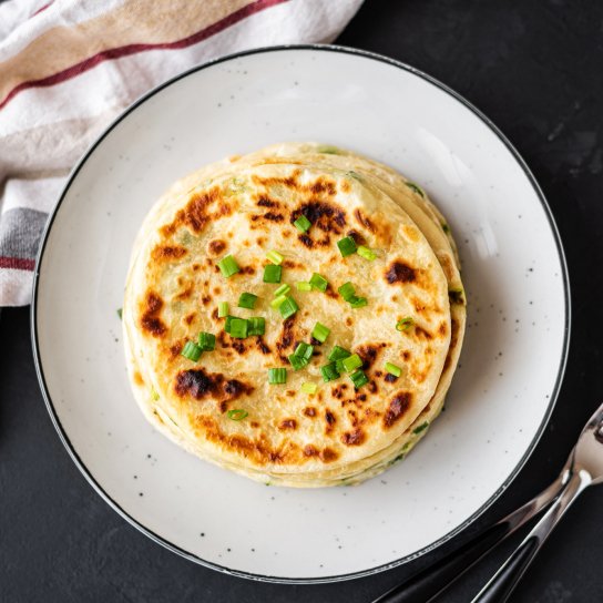 Коржики із черемшею