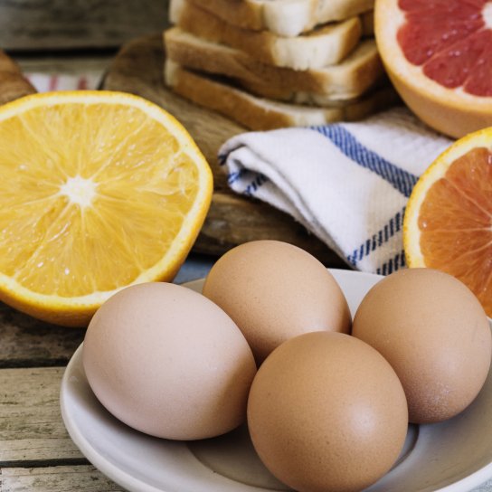 Яйця і апельсини