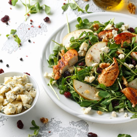 Салат «Цезарь» с монгольдом