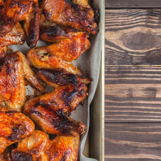 Крильця в соєво-медовому маринаді