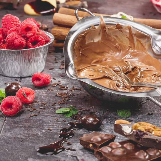 Шоколадно-малиновий торт